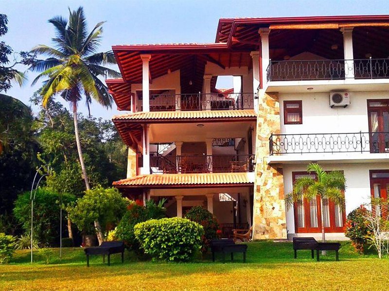 Cinnamon Lake Inn 193452