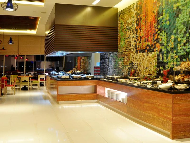 Cinnamon Red Hotel 107374