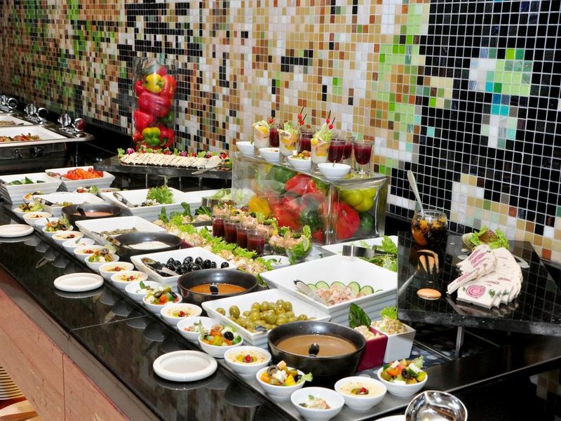 Cinnamon Red Hotel 107375