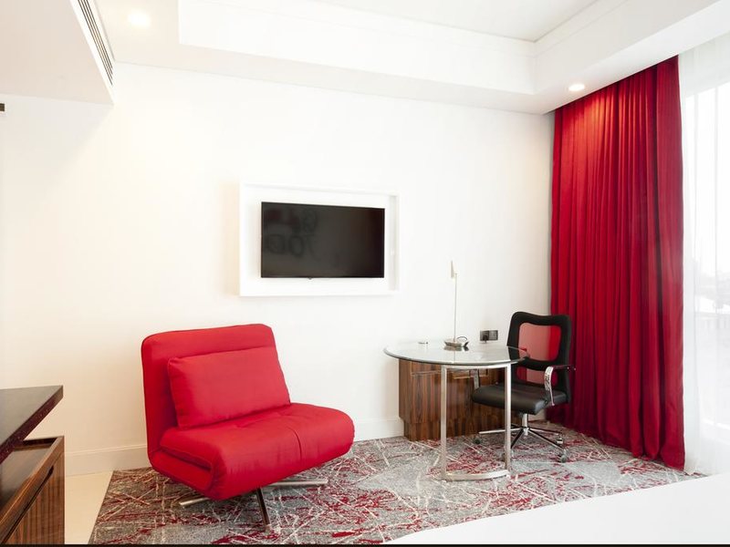 Cinnamon Red Hotel 107377