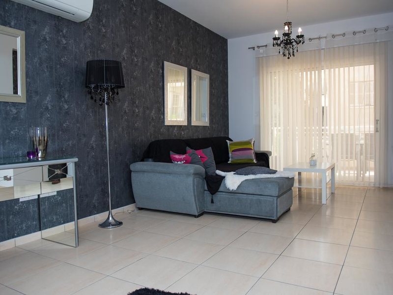 City Center Diamond APT 291615