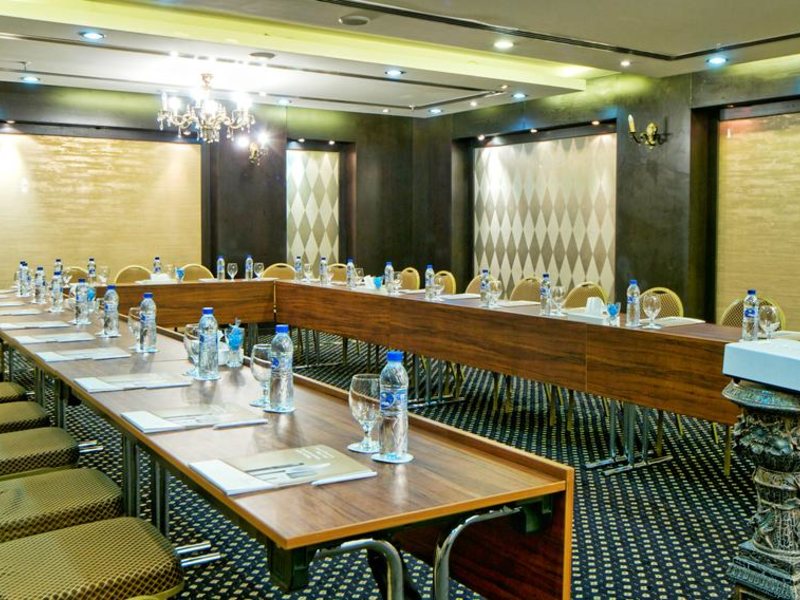 City Seasons Al Ain 191624