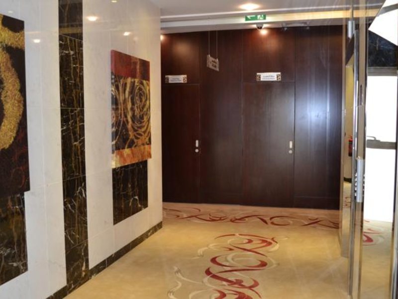 City Seasons Towers 116809