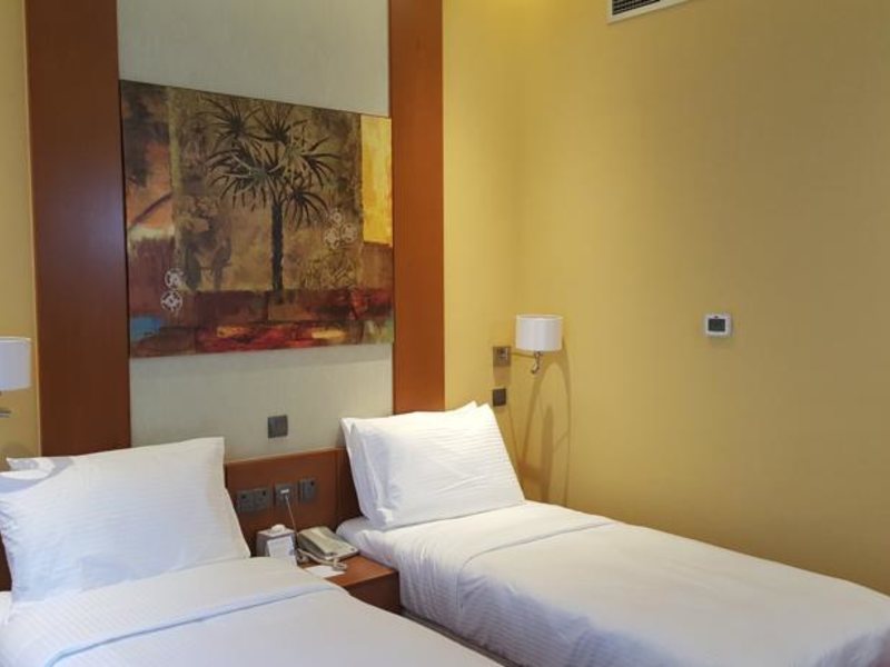 City Seasons Towers 116815