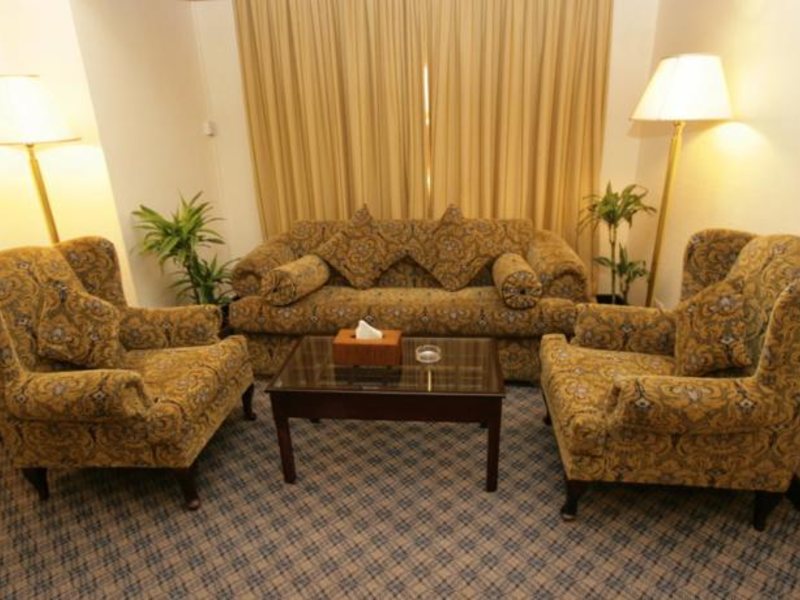 Claridge Hotel  45894