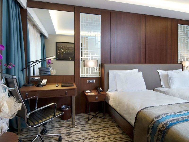 Clarion Golden Horn Hotel 271387