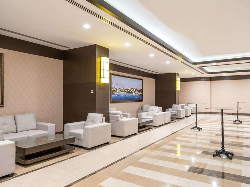 Clarion Hotel Istanbul Mahmutbey 294731