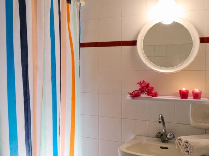 Cleopatra Apartments 77506