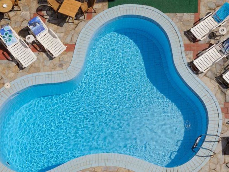 Cleopatra Apartments 77507