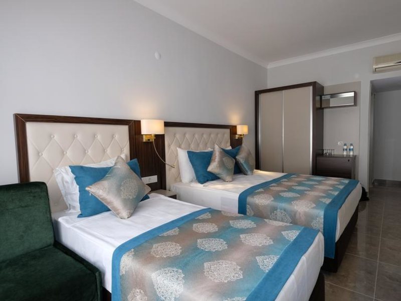 Cleopatra Golden Beach 294744