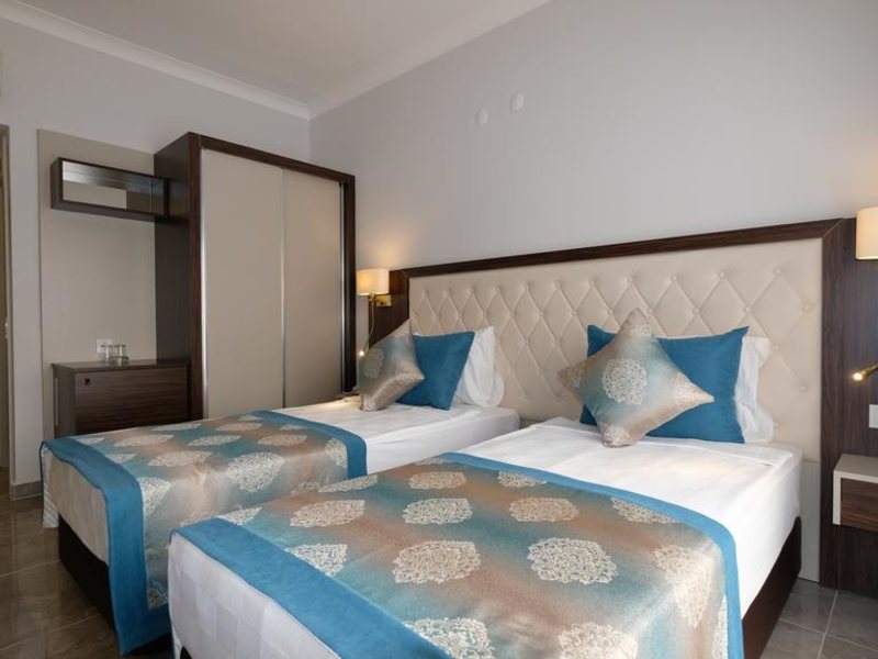 Cleopatra Golden Beach 294745