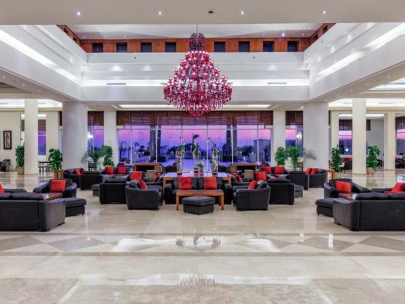 Cleopatra Luxury Resort Makadi Bay 122311