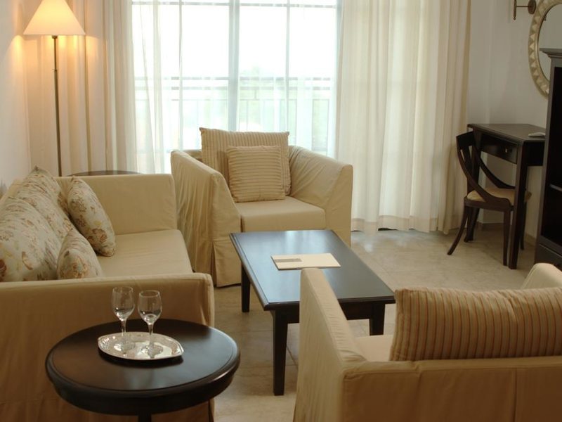 Cliff Beach & Spa  170300