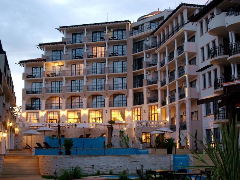 Cliff Beach & Spa  170308