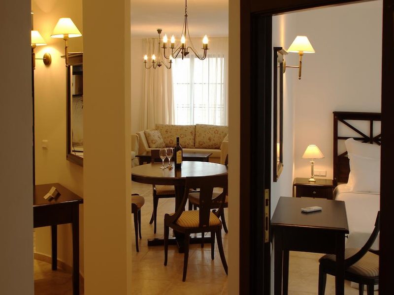 Cliff Beach & Spa  170313