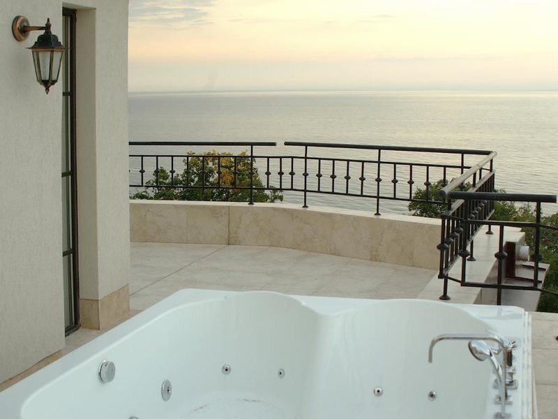 Cliff Beach & Spa  170314