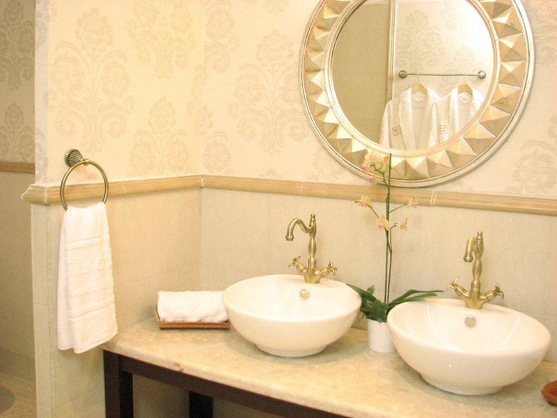 Cliff Beach & Spa  170330