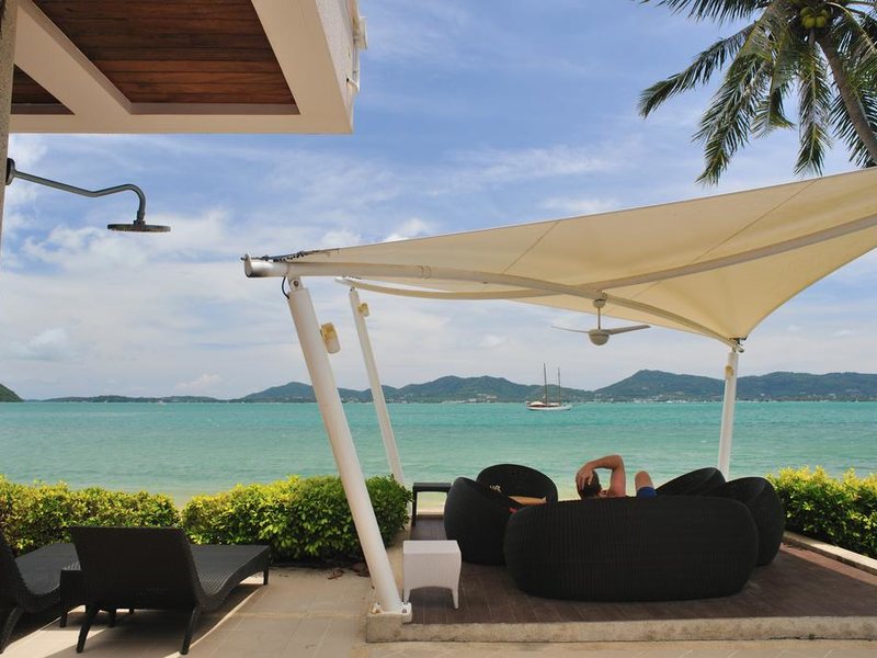 Cloud 19 Beach Retreat 222138