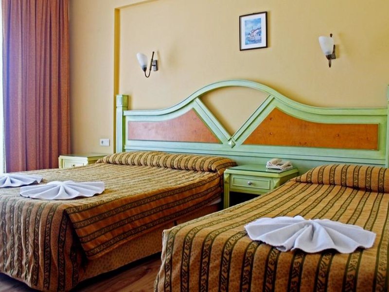 Club Armar (еx 180453