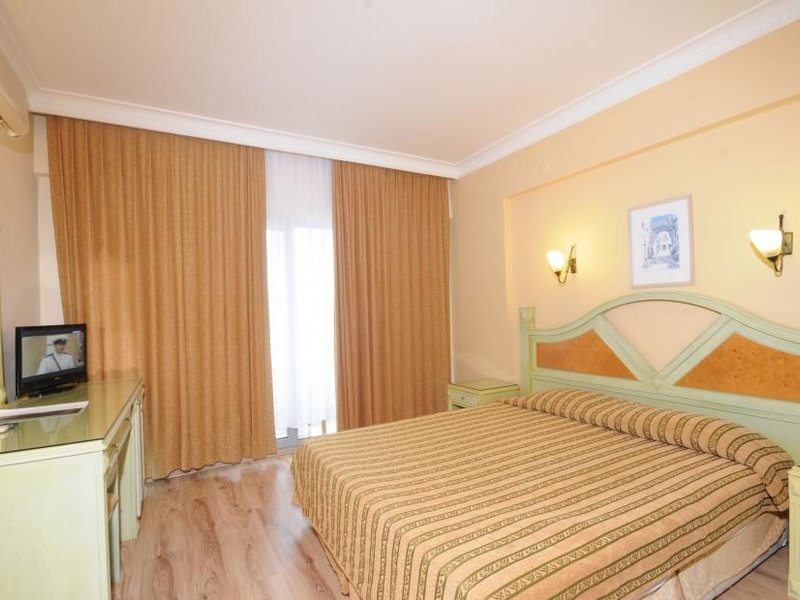 Club Armar (еx 180456