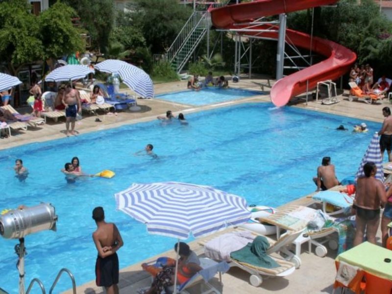 Club Bayar Beach Hotel  33272