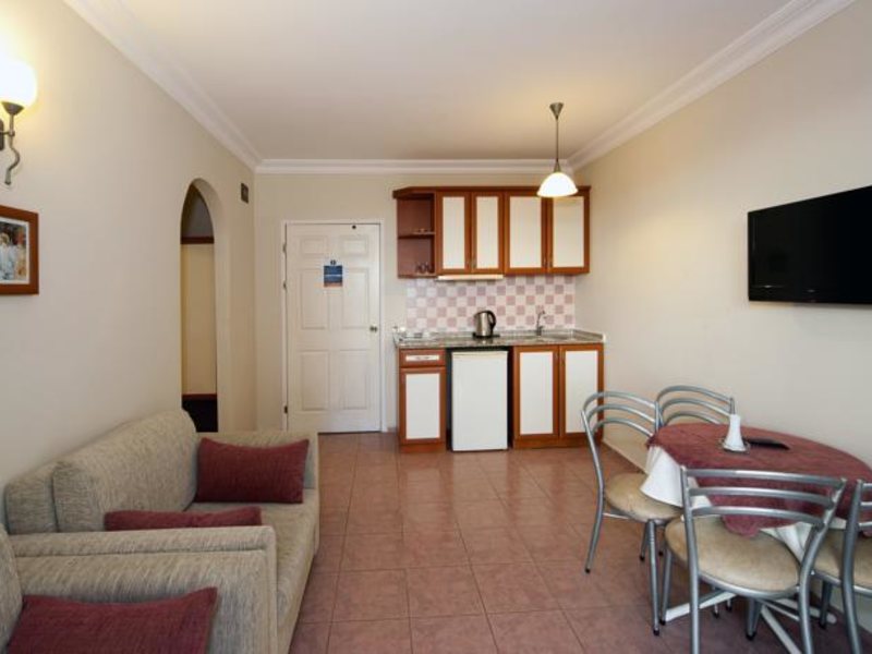 Club Big Blue Suit Hotel 146167