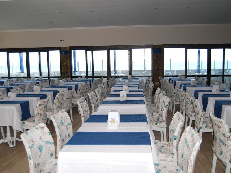 Club Blue White 183052