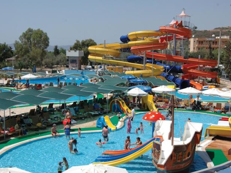 Club Cactus Paradise 60138