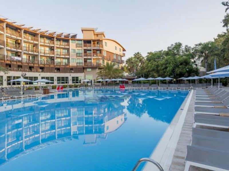 Club Dem Spa & Resort Hotel HV-1 64960