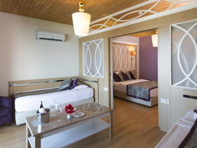 Club Dem Spa & Resort Hotel HV-1 64967