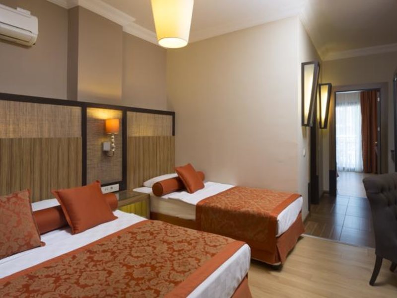 Club Dem Spa & Resort Hotel HV-1 64971