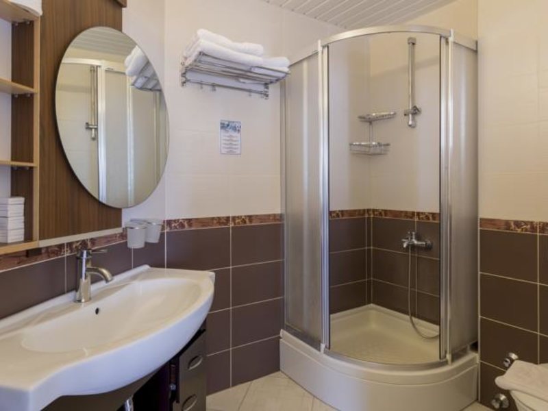 Club Dem Spa & Resort Hotel HV-1 64977