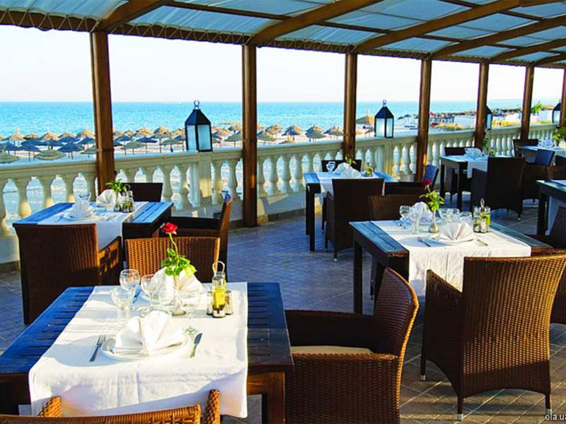 Club El Bousten 16371