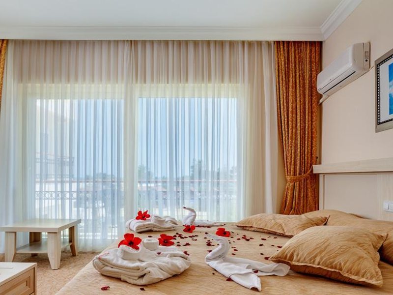 Club Hotel Belpinar  (ех 43805