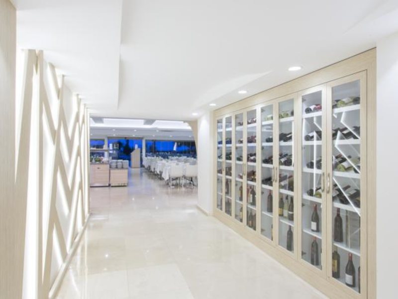 Club Hotel Falcon 64044