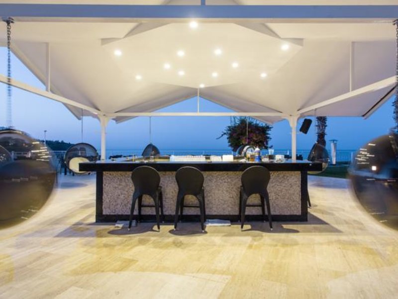 Club Hotel Falcon 64052