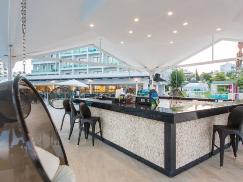 Club Hotel Falcon 64053