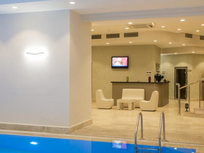 Club Hotel Falcon 64056