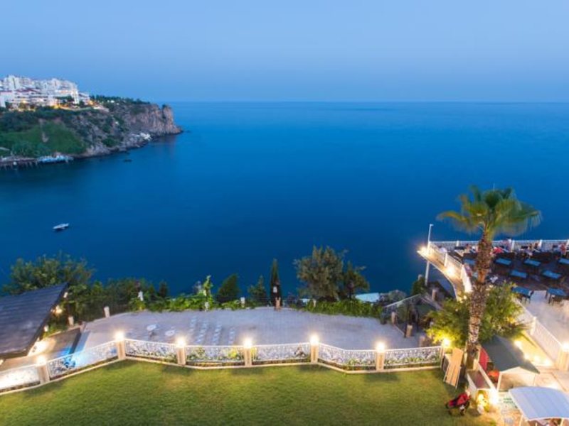 Club Hotel Falcon 64067