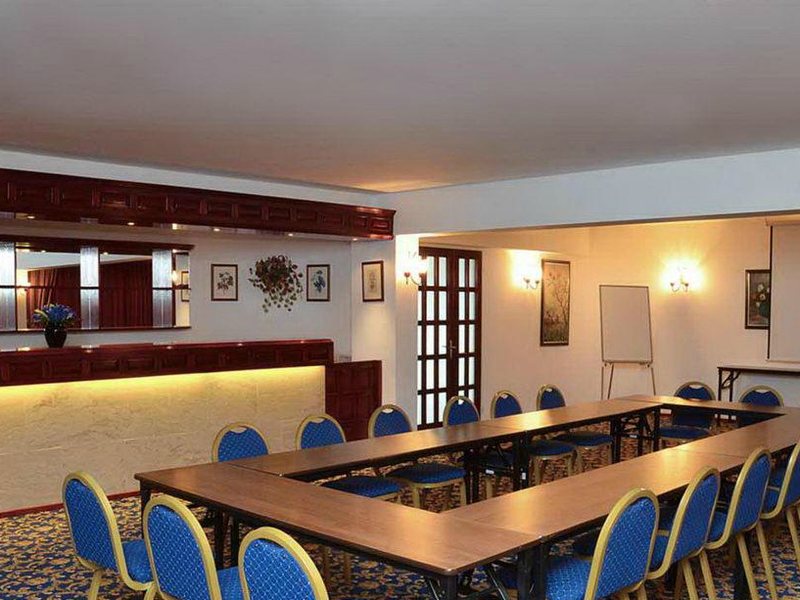 Club Hotel Grand Efe 159100