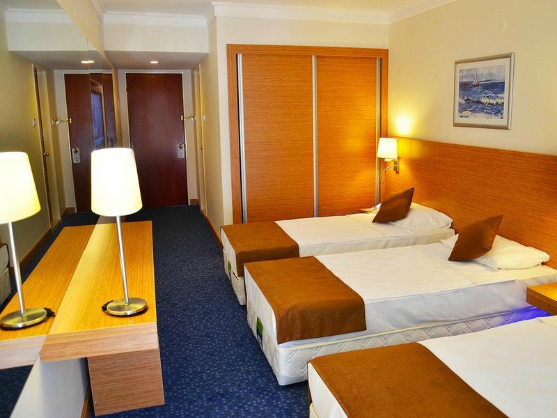 Club Hotel Grand Efe 60704