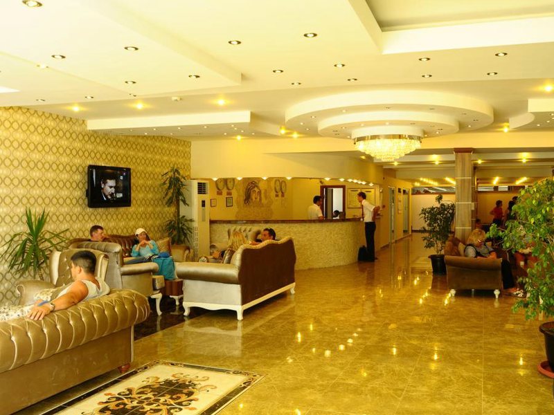 Club Hotel Tess 64141