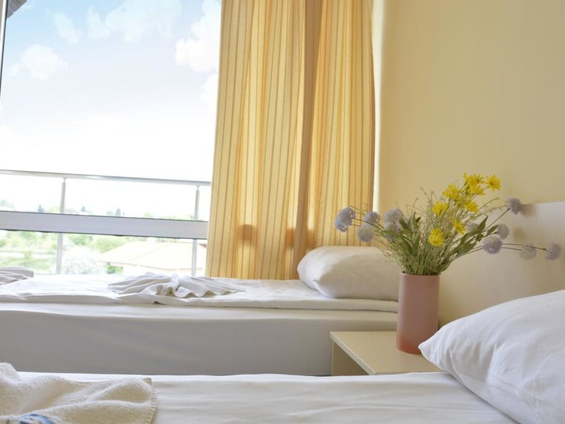 Club Hotel Vedren 317227