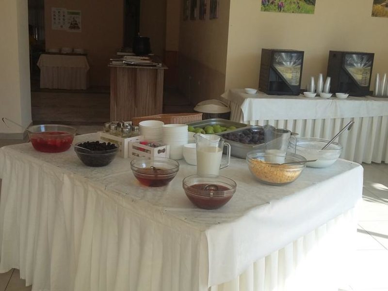 Club Hotel Vedren 317230