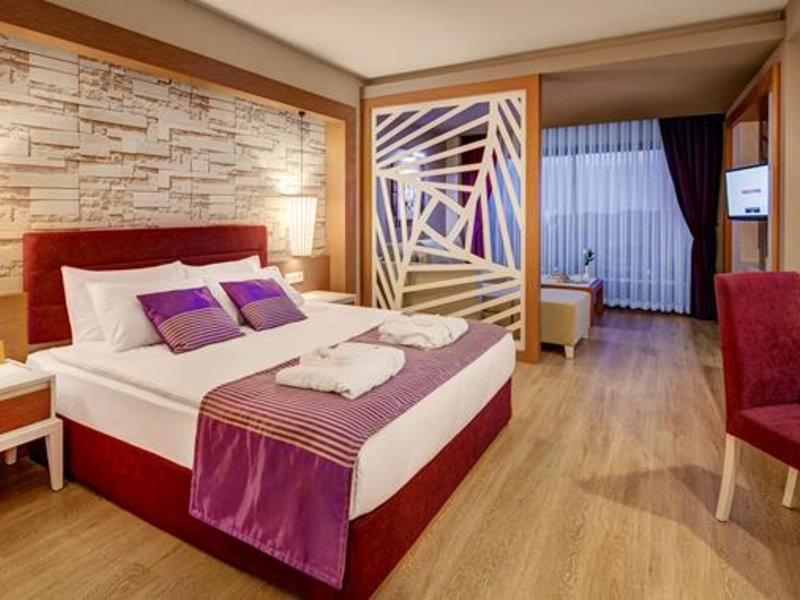 Club Magic Life Jacaranda Imperial 64631