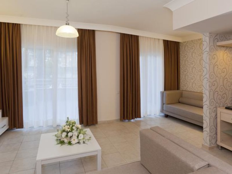 Club Mermaid Village 64269