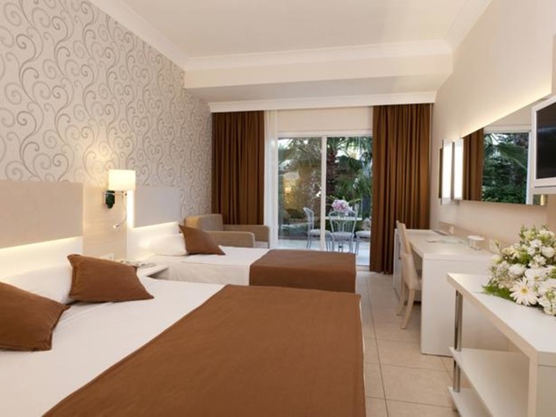 Club Mermaid Village 64272