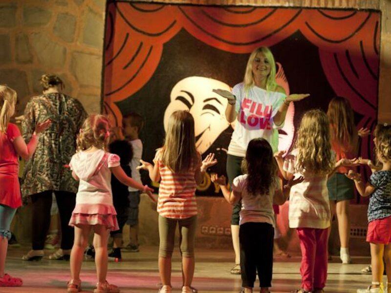 Club Mermaid Village 64282