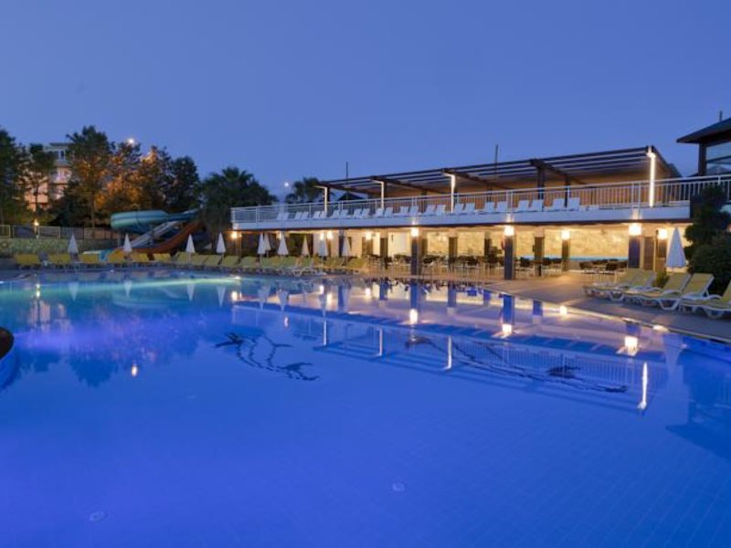 Club Mermaid Village 64285