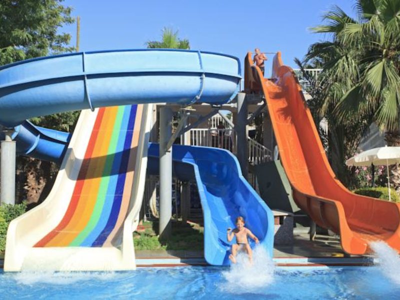 Club Mermaid Village 64290